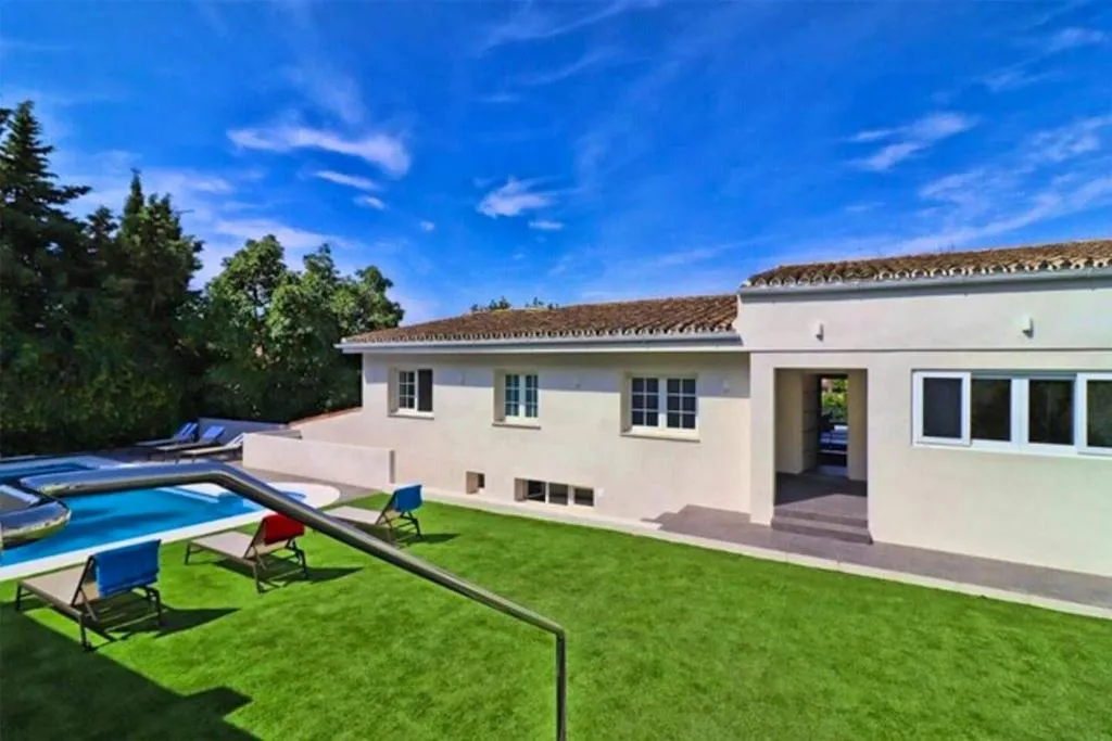 Image 3 of 5 bedrooms chalet with shared pool and wifi at Marbella