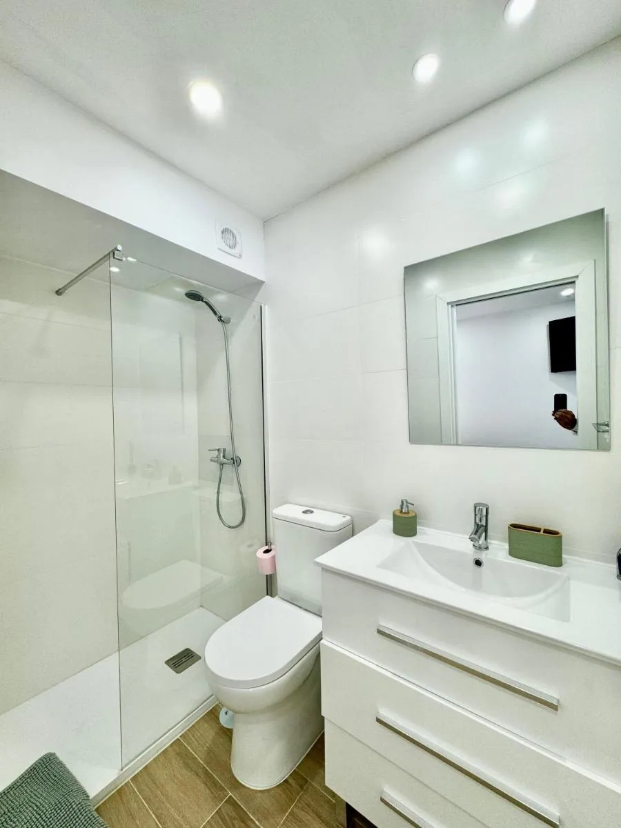 Image 3 of Amazing Seaside Studio by EaW Homes
