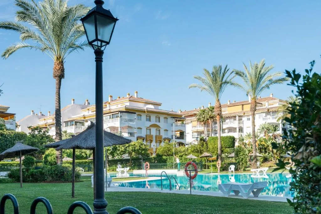 Image 6 of Apartament in urb Dama de Noche Puerto Banus