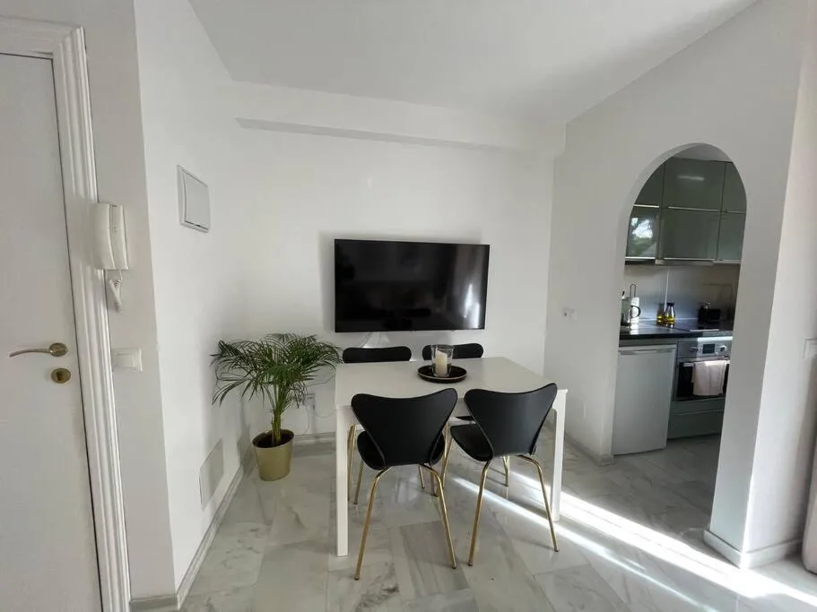 Image 2 of Apartamento en Nueva Andalucía