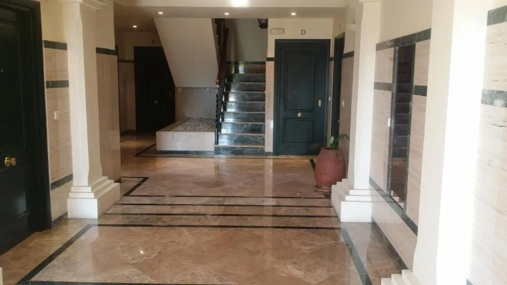 Image 2 of Apartamento playa – Puerto Banus