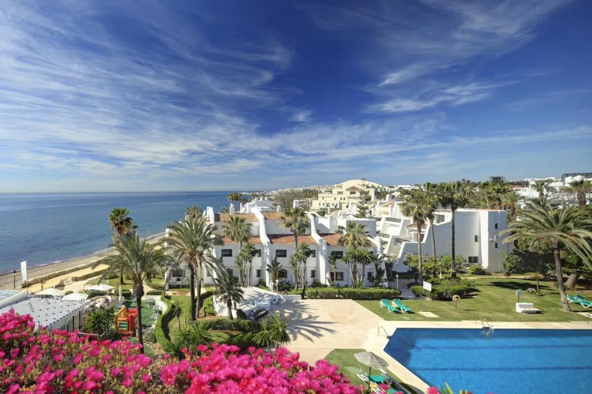 Image 3 of Coral Beach Aparthotel