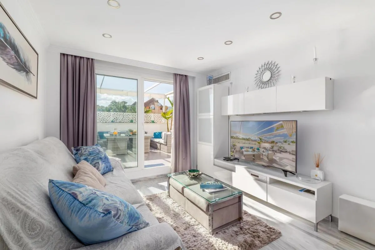 Image 5 of Holiday Penthouse in Puerto Banus