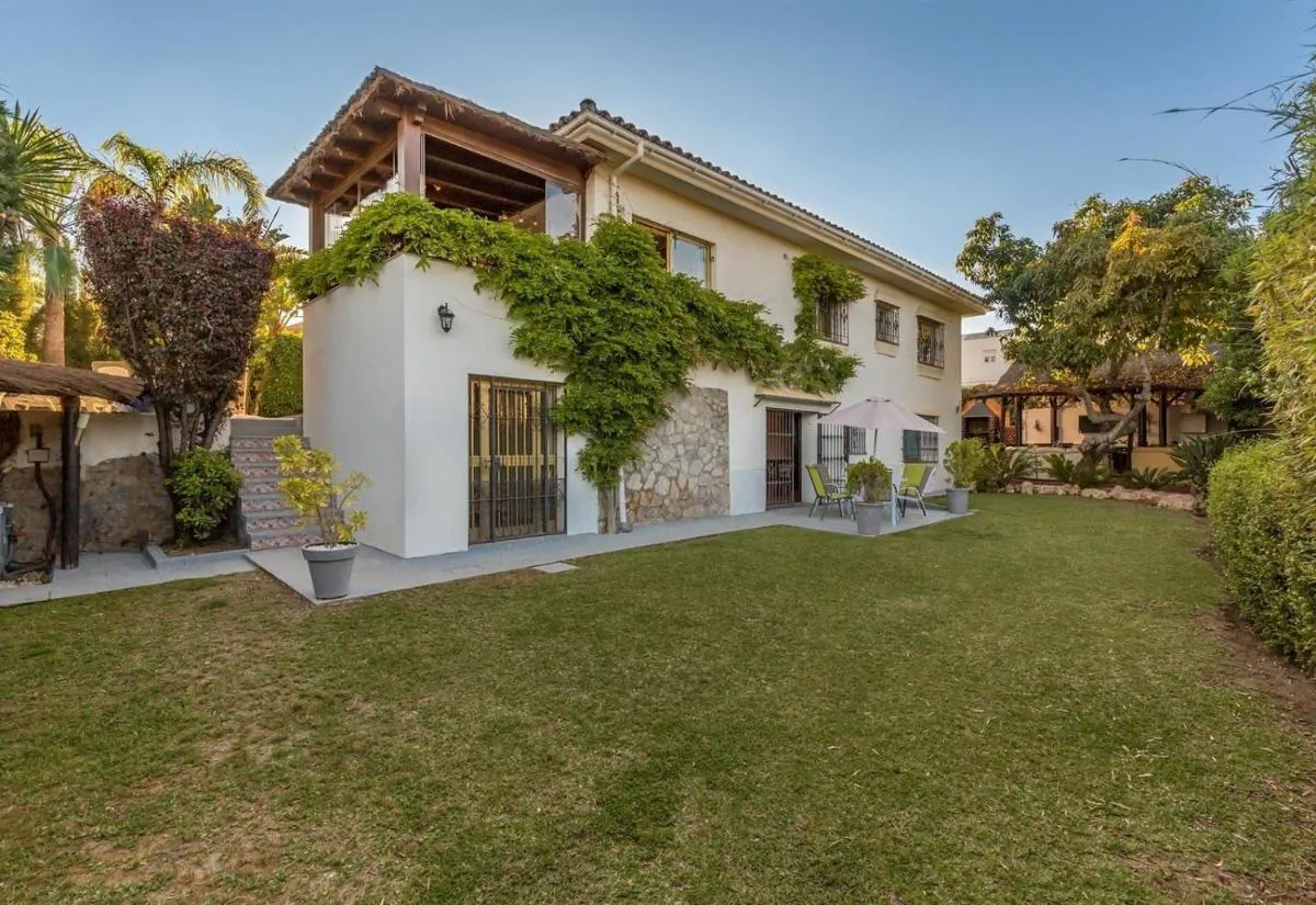 Image 6 of Holiday villa for rent in Marbella
