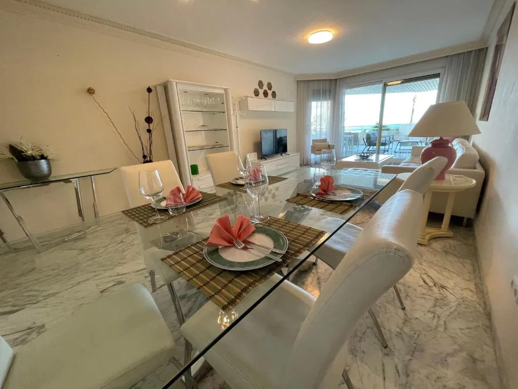 Image 5 of Inmejorables vistas al mar , apartamento en Marbella