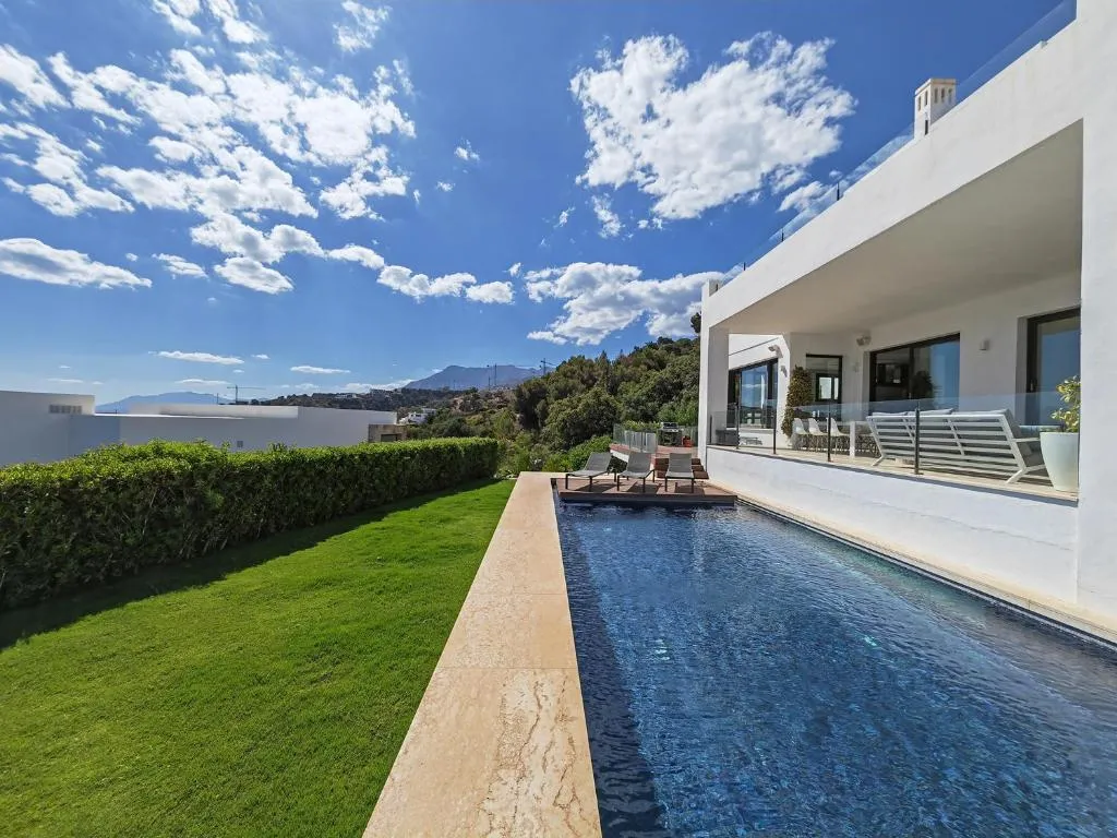 Image 4 of Modern Villa with Amazing Sea View