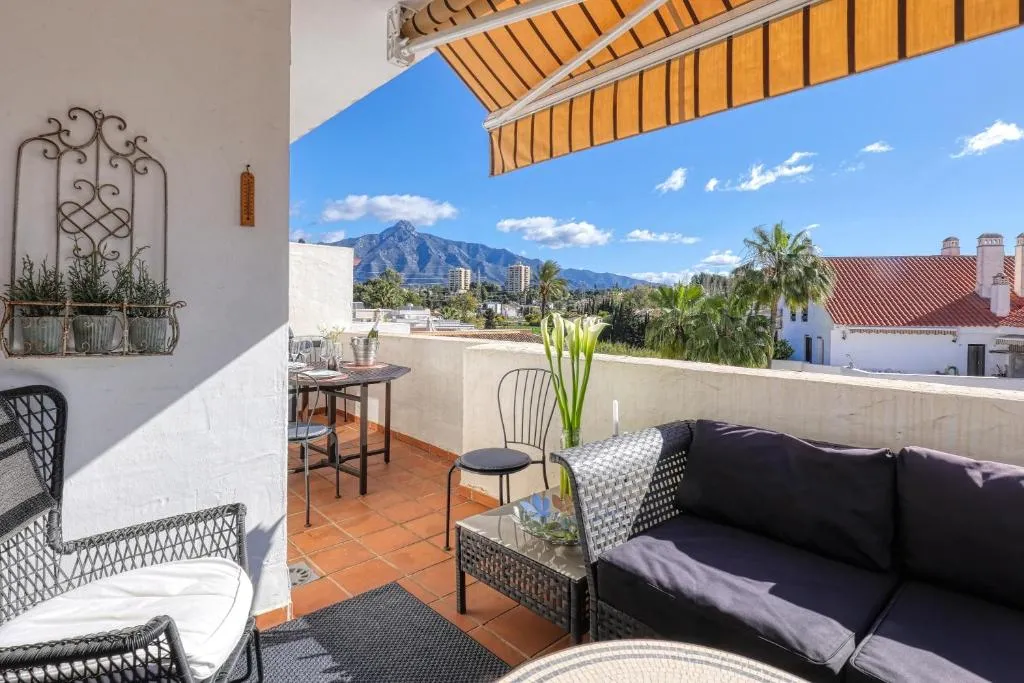 Image of Puerto Banus La Maestranza