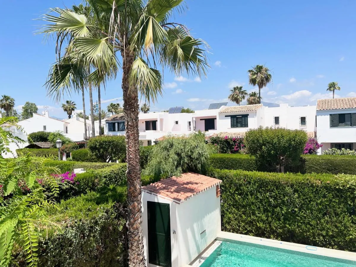 Image 2 of Vibrant Vacation San Pedro Oasis