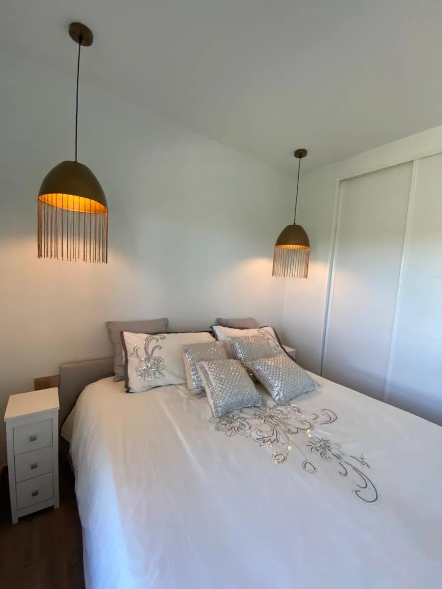 Image 1 of luxury golden sunset apartment Aloha puerto banus
