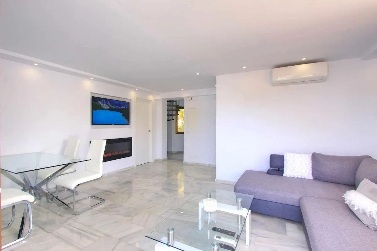 Image 4 of 1108 Beachfront 2 apartments with roofterrace 80mtrgt beach 3 pools
