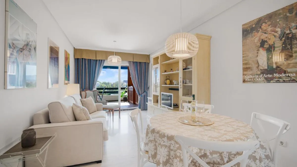 Image 4 of 1 Bedroom Apartment, with Sea Views, in Medina Garden – Puerto Banús