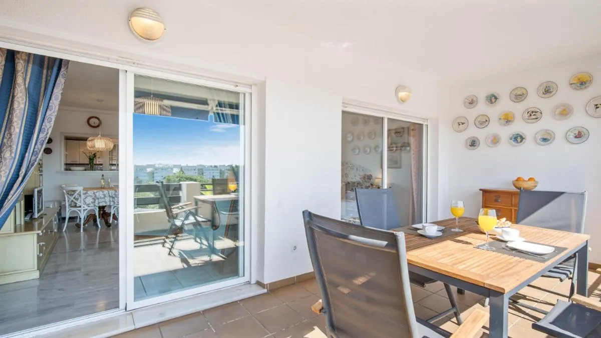 Image 3 of 1 Bedroom Apartment, with Sea Views, in Medina Garden – Puerto Banús