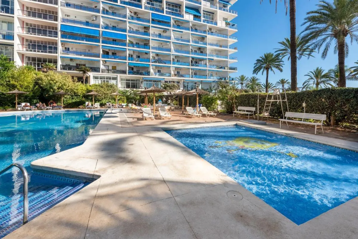 Image 6 of 2 Bed Sea View in Marbella SKOL