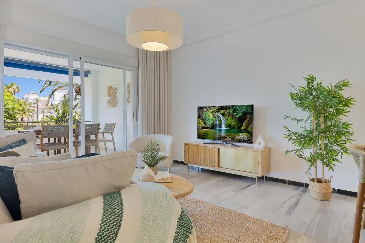 Image 4 of 2 Bedroom Apartment in Medina Garden – Puerto Banús