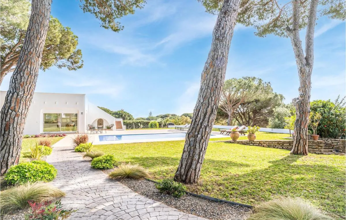 Image 6 of 2 Bedroom Awesome Home In Marbella