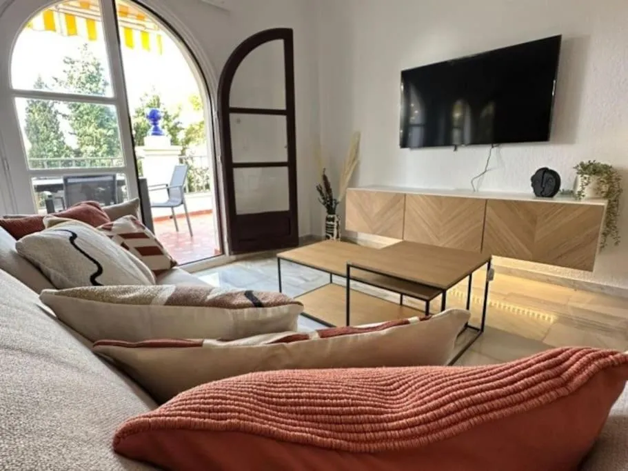 Image 3 of 2 bdr apartment next to the beach in Puerto Banús