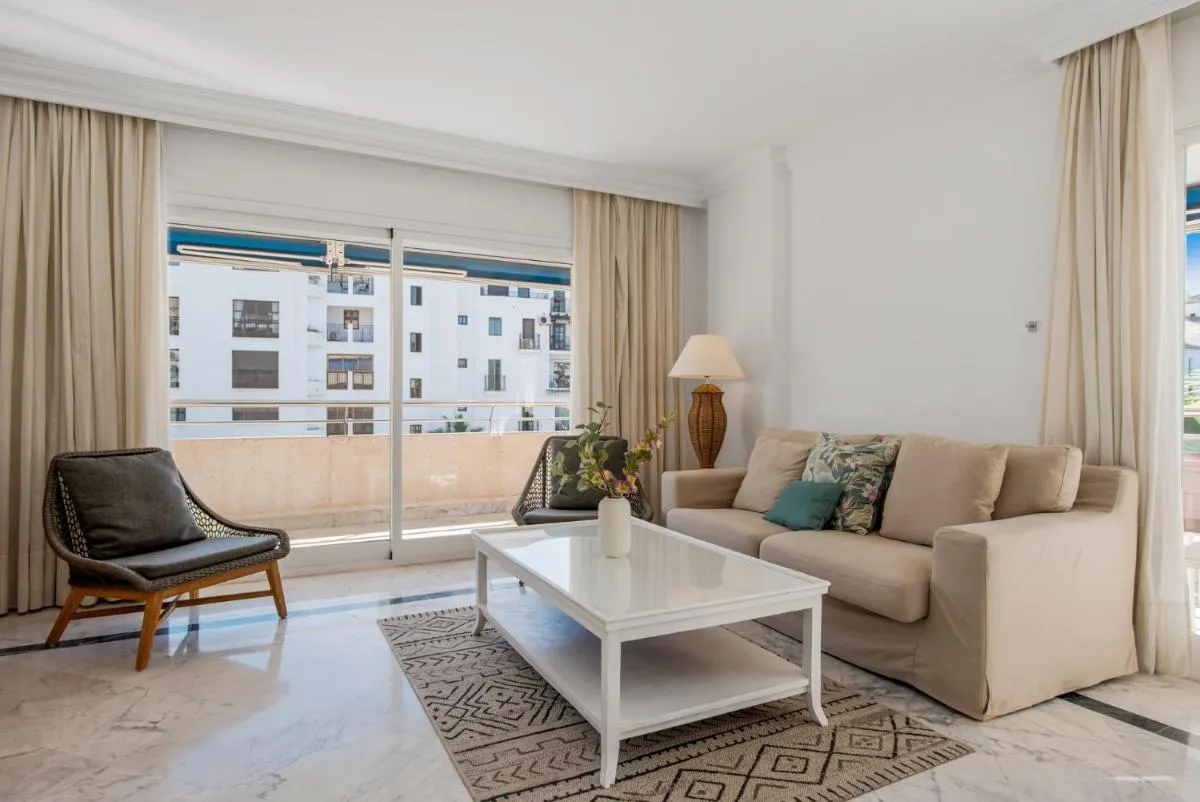 Image 6 of 3 br apartment in top location