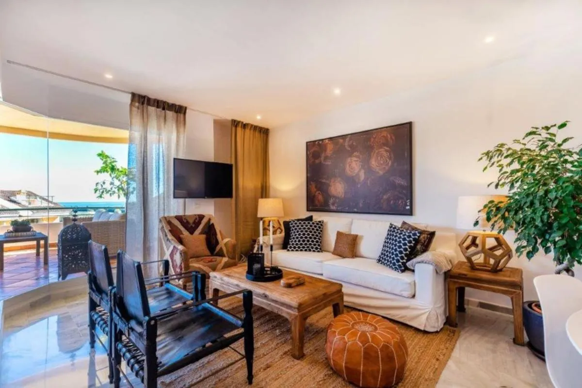 Image 2 of 4 bedroom luxury duplex with sea views by Puerto Banus