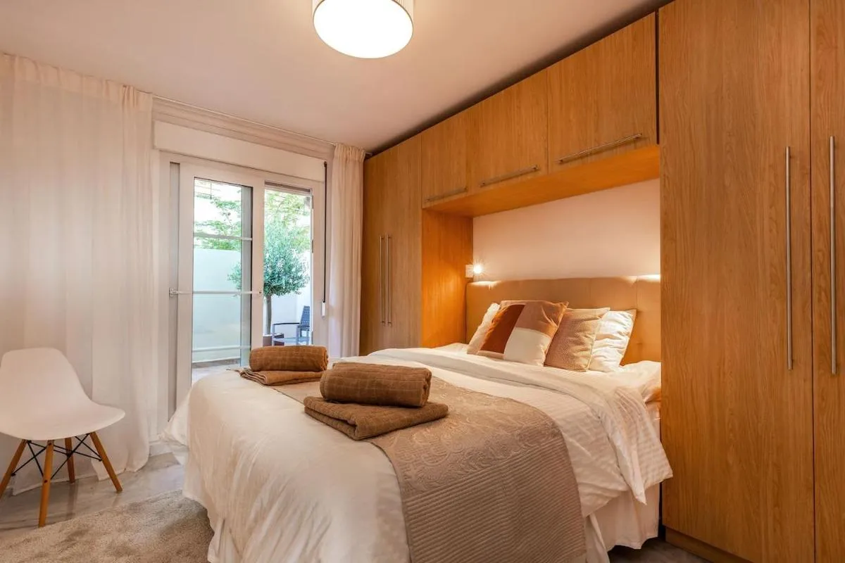 Image 5 of 4 bedroom luxury duplex with sea views by Puerto Banus