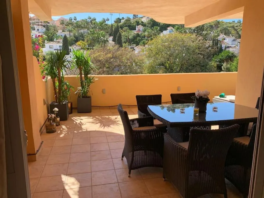 Image 1 of 5* Serviced Apartment Marbella