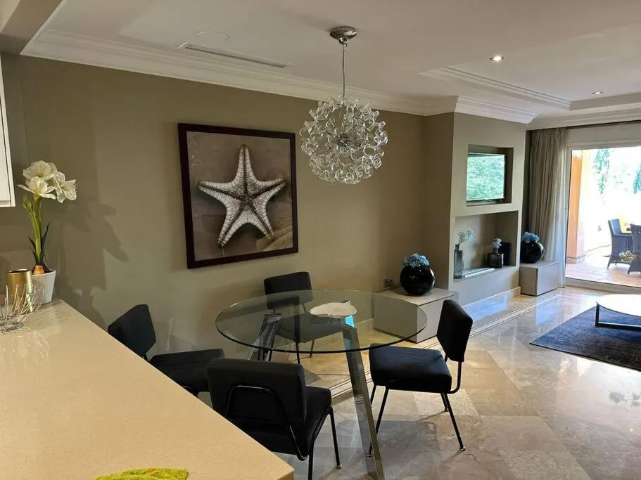 Image 2 of 5* Serviced Apartment Marbella