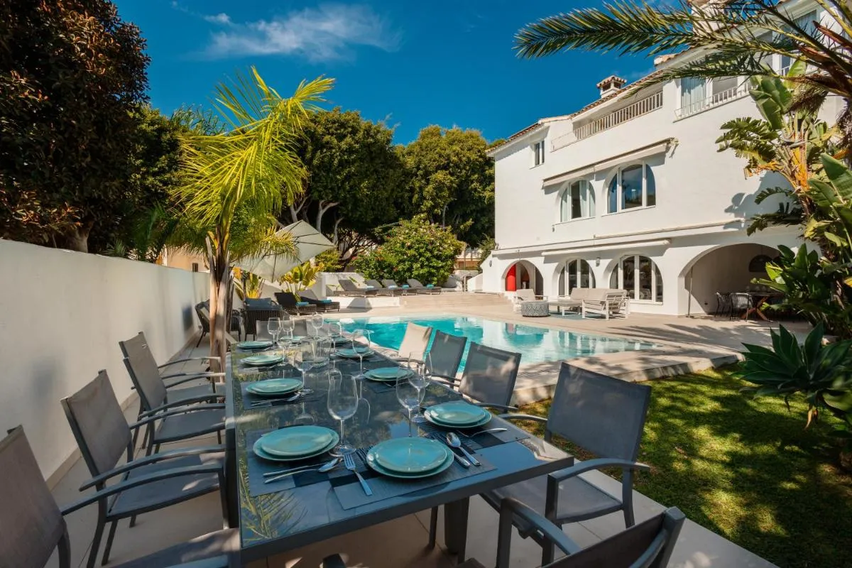 Image 1 of 6 bedroom villa, with heated pool and sea views, next to the beach of Costabella
