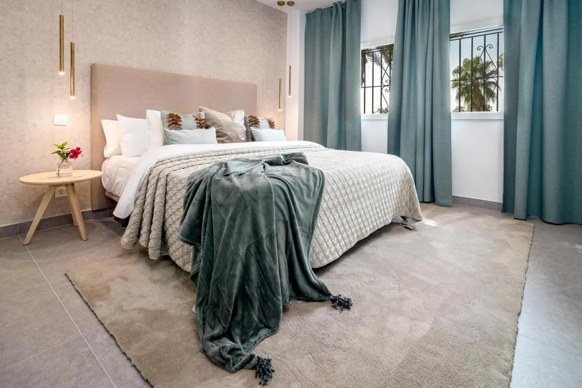 Image 2 of AB3 – Spacious holiday home, Puerto Banus