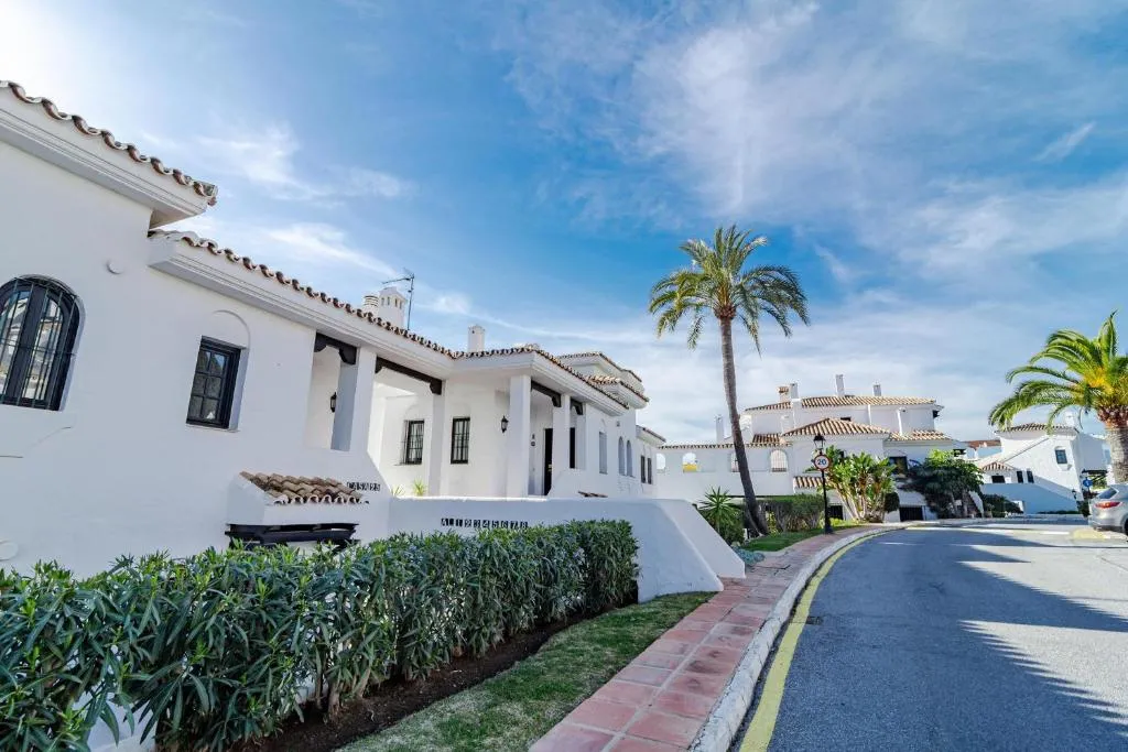 Image of AB4 – vacation home, Marbella by Roomservices