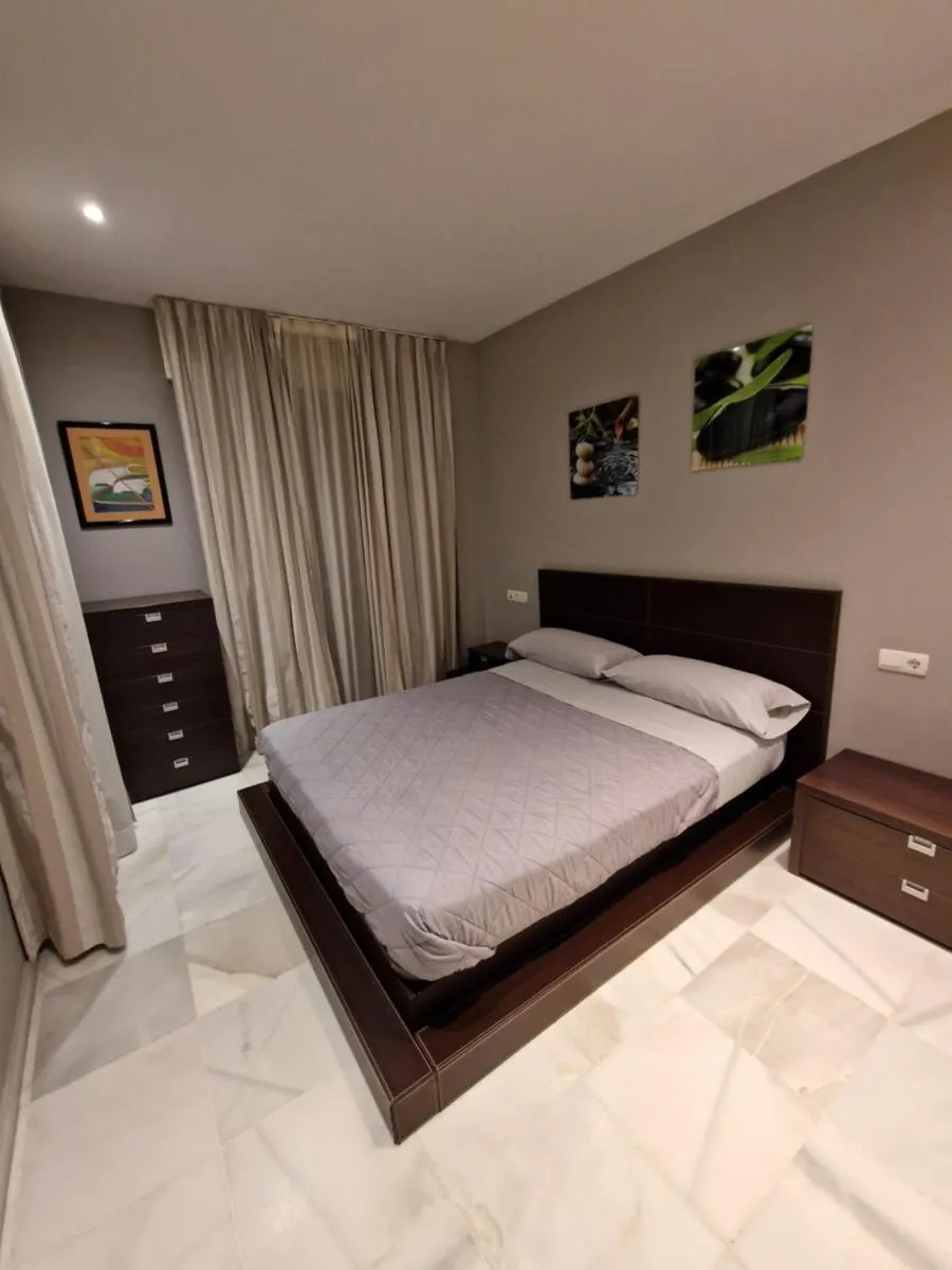 Image 3 of APARTAMENTO PUERTO BANUS/PLAYA