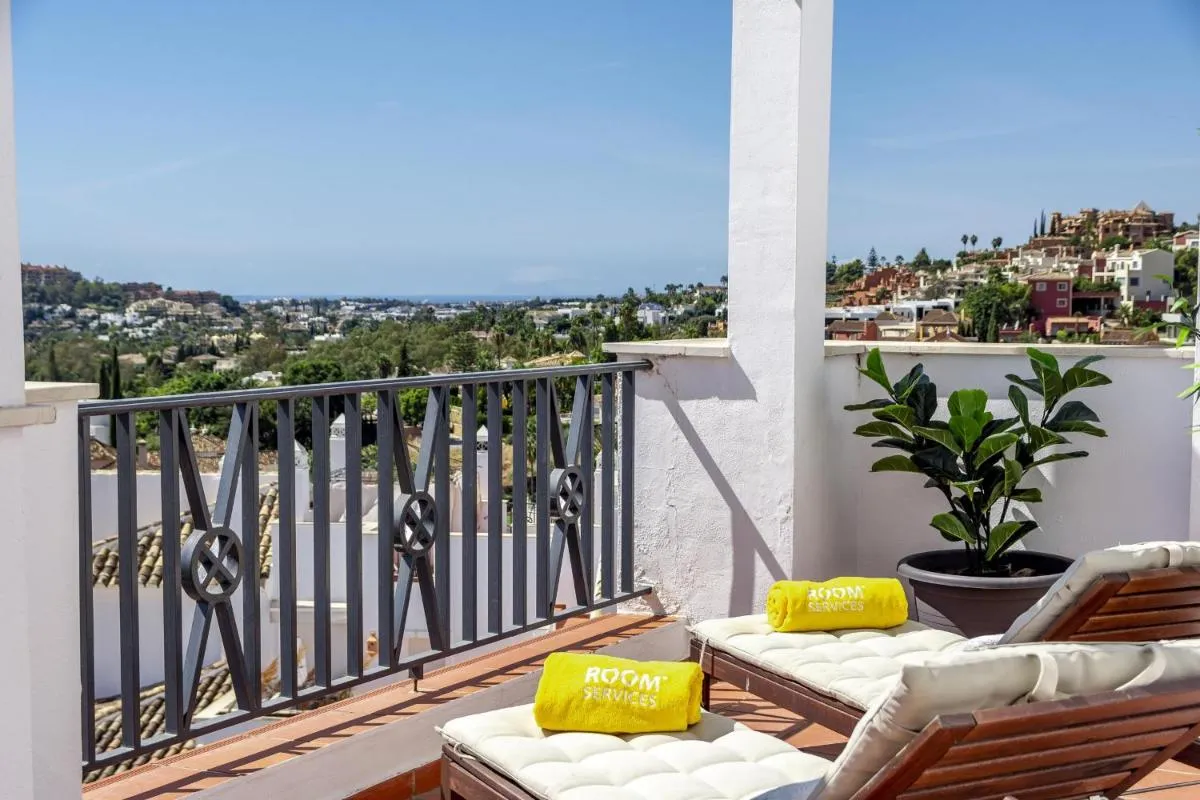 Image 1 of AR23 – Holiday flat, Puerto Banus by Roomservices