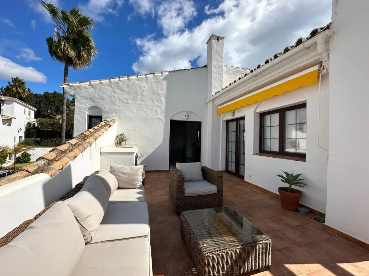 Image 2 of Aldea Blanca Cozy Penthouse in Puerto Banús