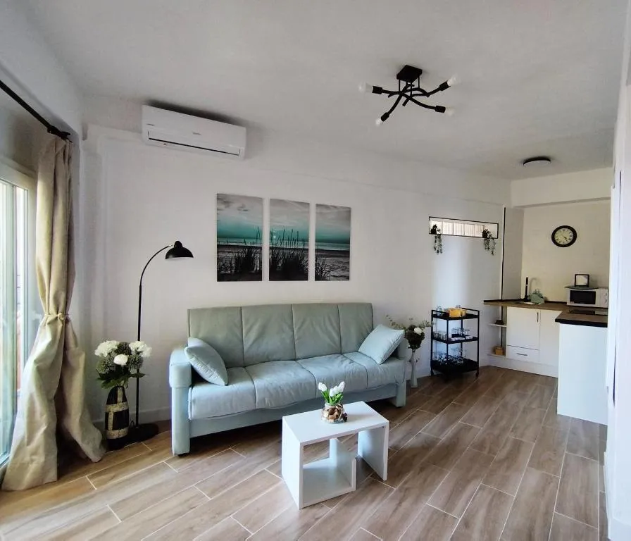 Image of Amazing front sea view studio. Marbella Centre