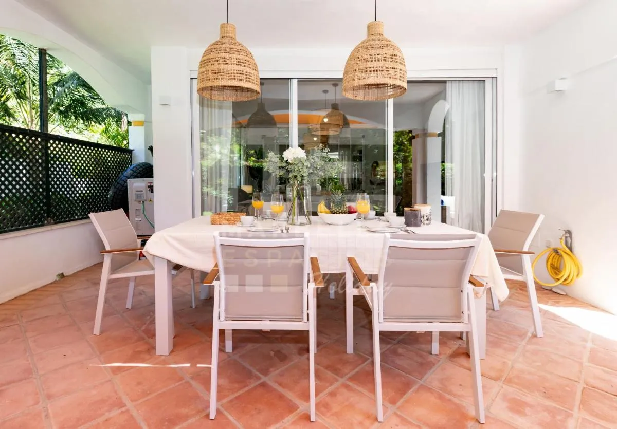 Image 5 of Amplio apartamento planta jardin Nagueles
