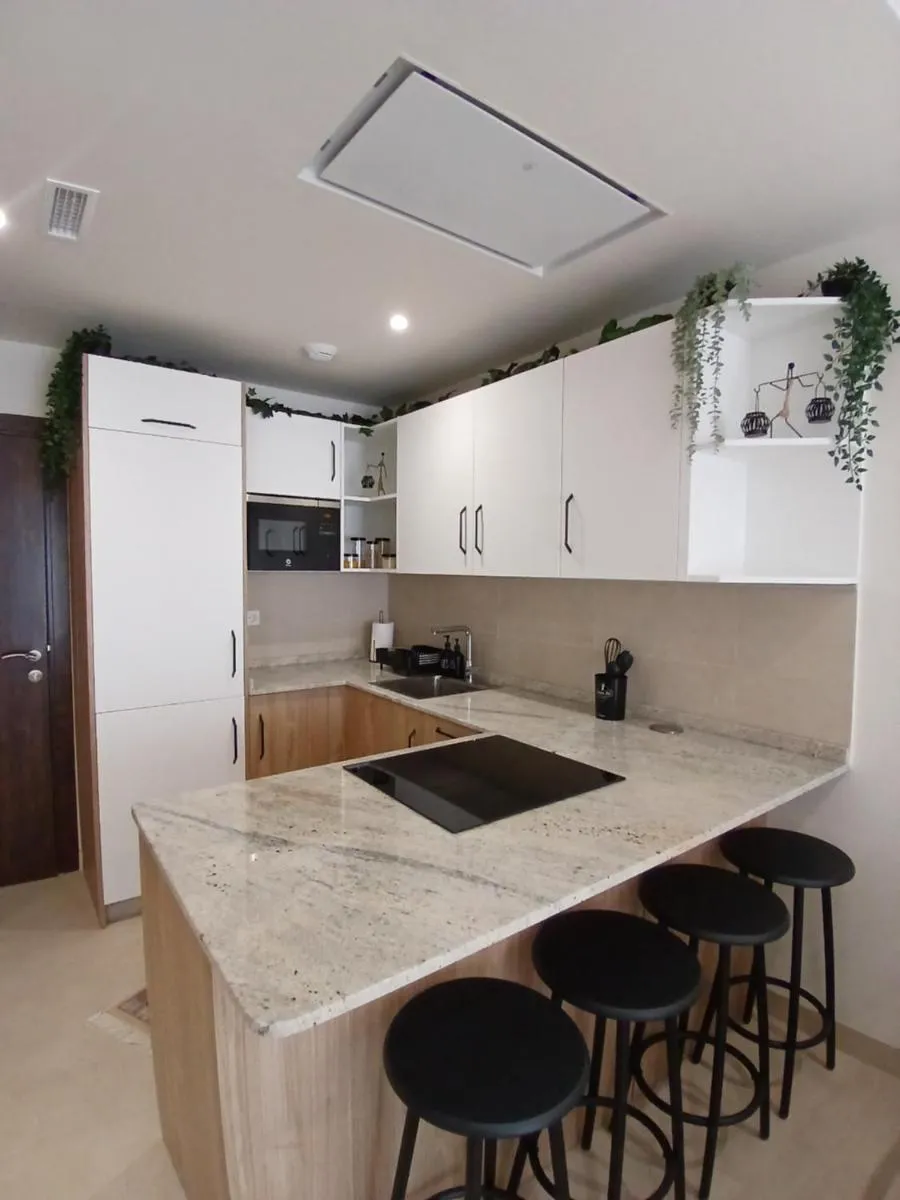 Image 5 of Antika Marbella 2A