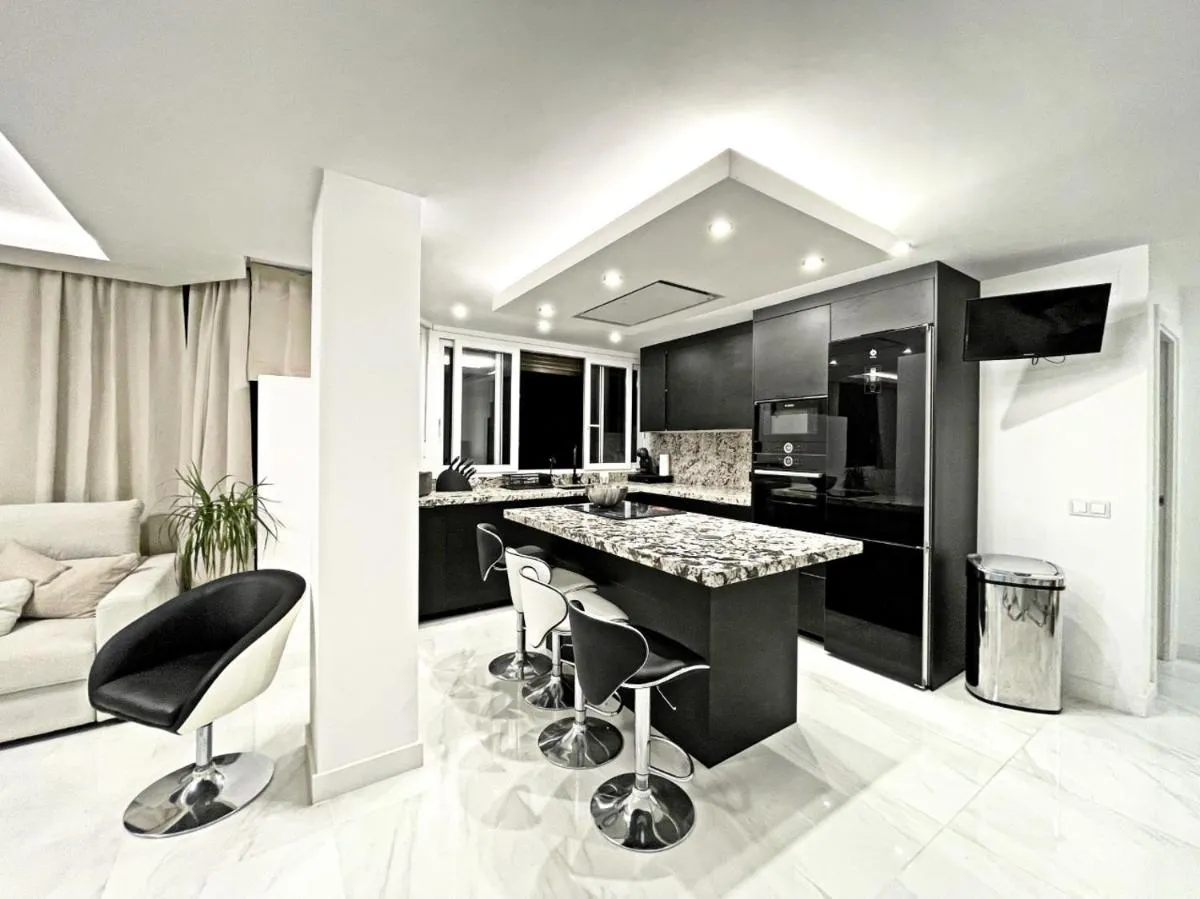 Image 2 of Apartamento IMPERIO 2 – Marbella centro