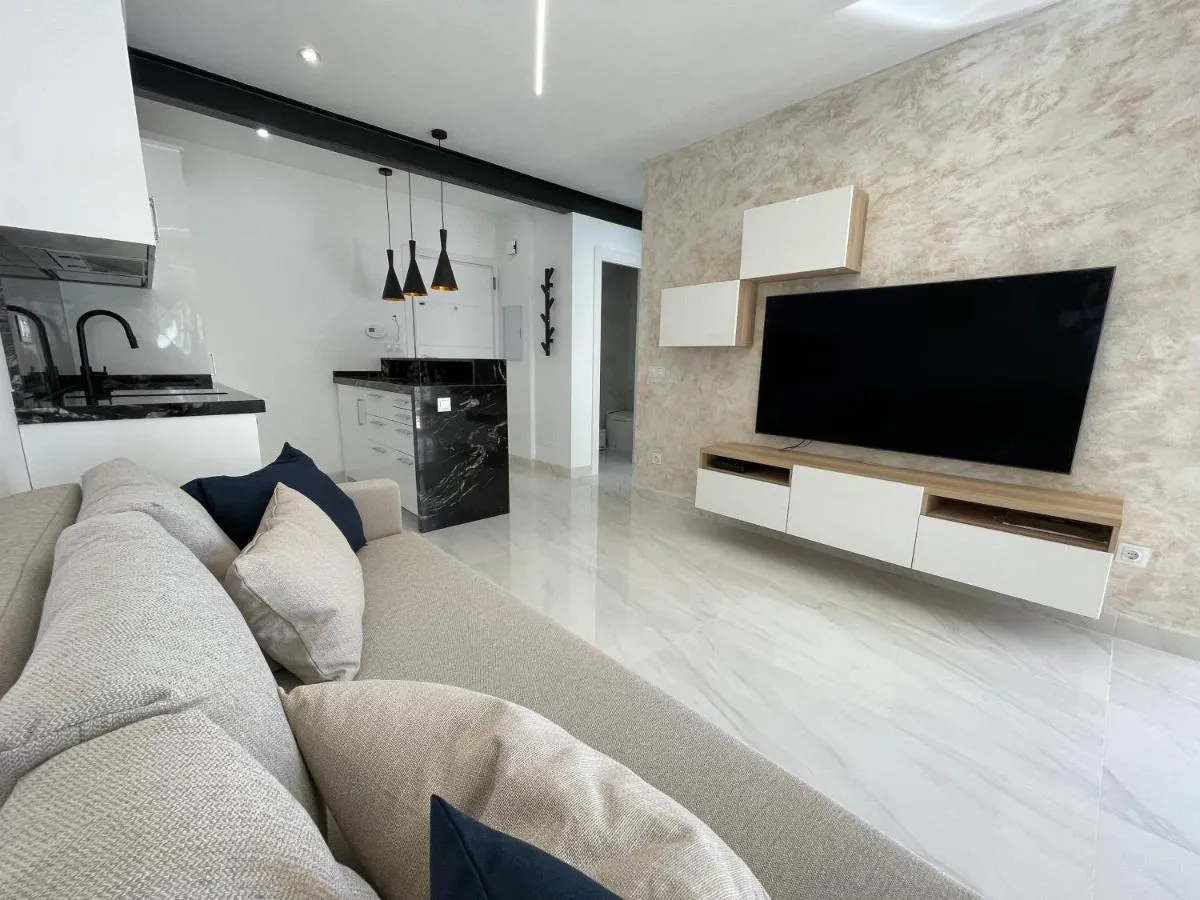 Image 2 of Apartamento IMPERIO 3 – Puerto deportivo Playa Marbella