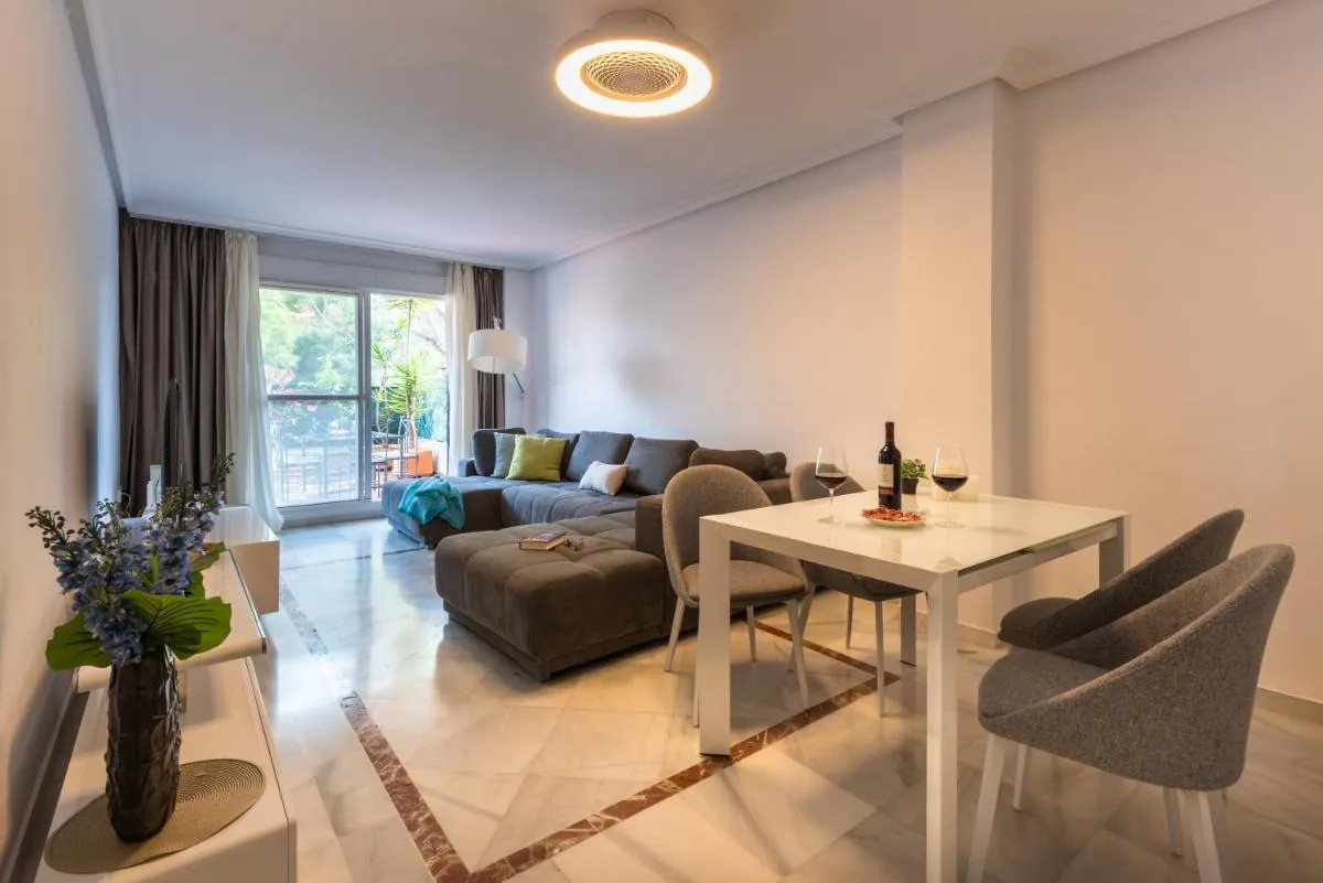 Image 4 of Apartamento Lorcrimar Banús l