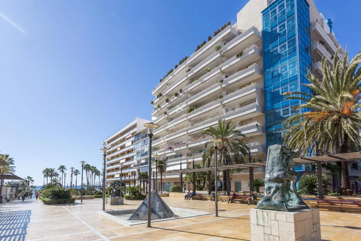 Image 1 of Apartamento Marbella Centro Av. del Mar