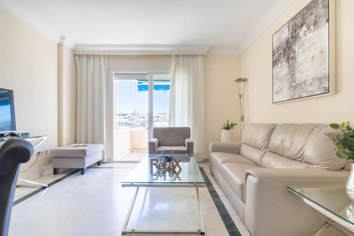 Image 4 of Apartamento Marina Banús l