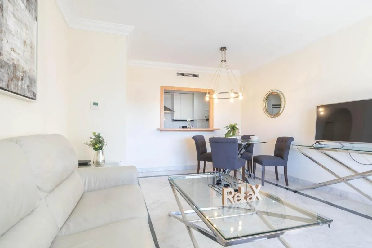 Image 5 of Apartamento Marina Banús l