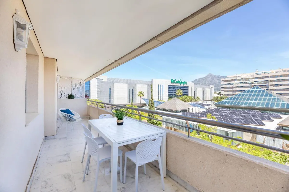 Image 5 of Apartamento Marina Banús ll
