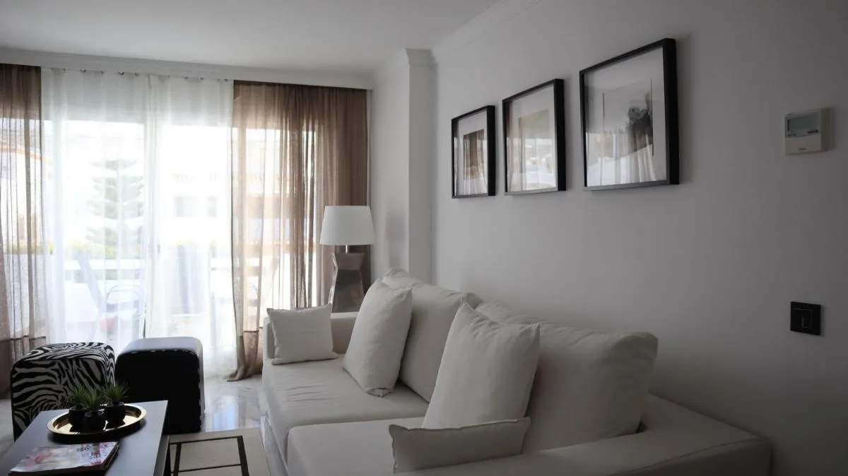 Image 1 of Apartamento NAGUELES 31