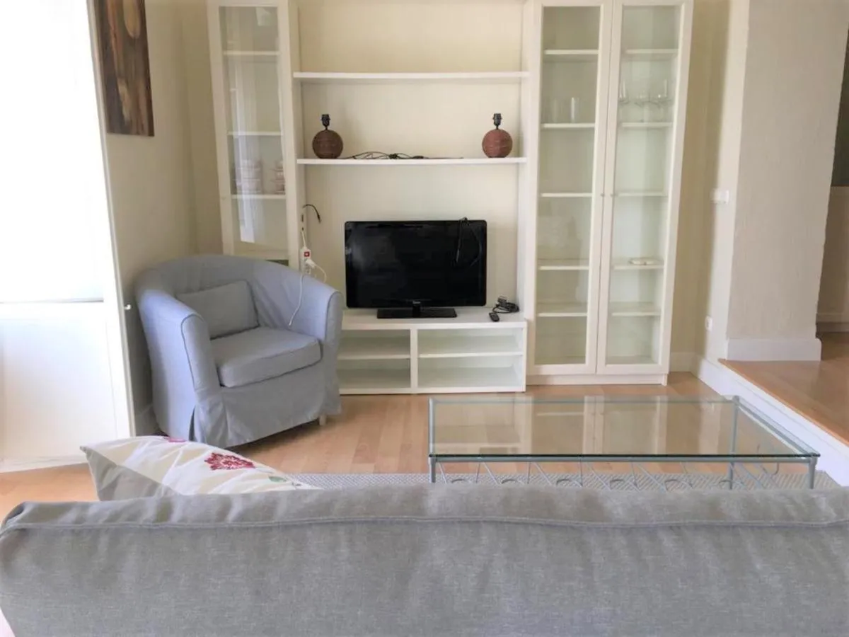 Image 2 of Apartamento Plaza de Los Naranjos Marbella
