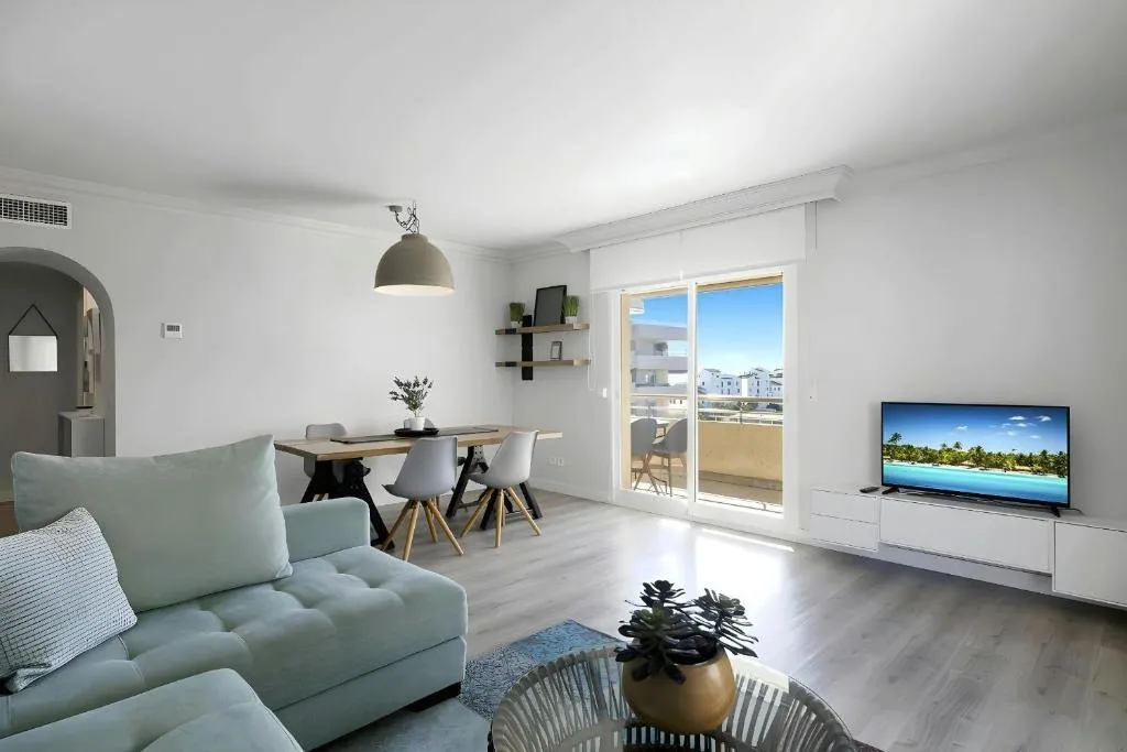 Image of Apartamento Puerto Banús con Parking & piscina.