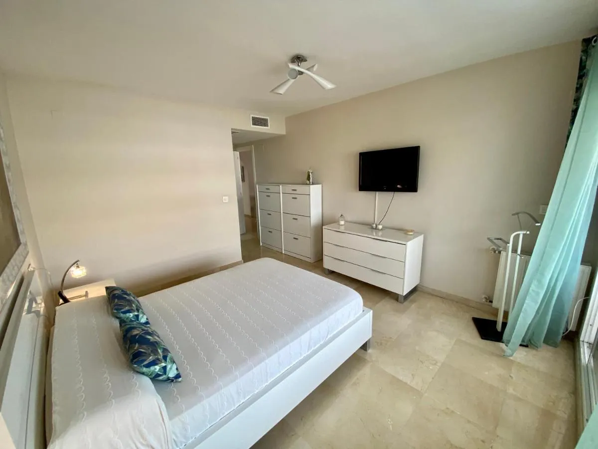 Image 6 of Apartamento con vistas y terraza en Guadalmina MAD