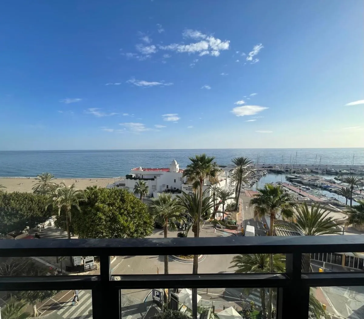 Image 2 of Apartamento en Primera Línea, Marbella Centro