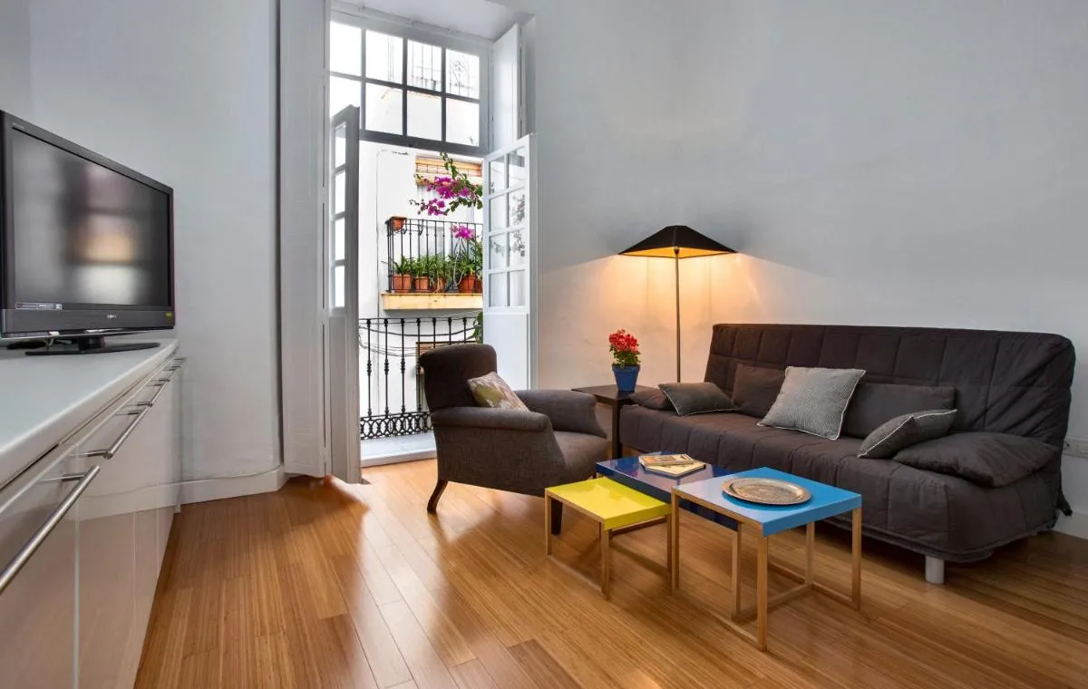 Image 1 of Apartamento en casco antiguo – Cerca de la playa