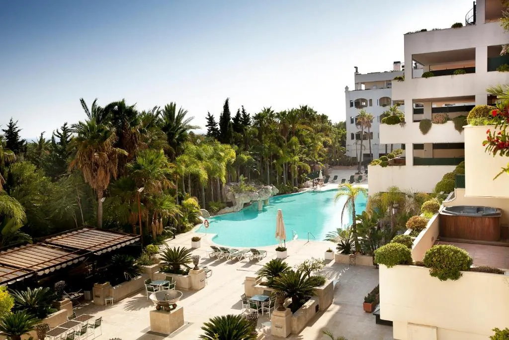 Image of Apartamentos Guadalpin Boutique