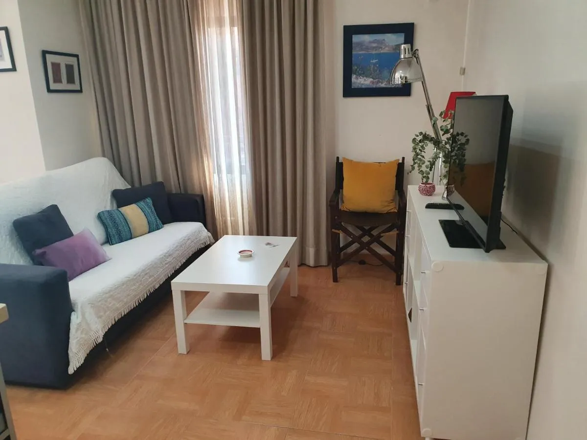 Image 5 of Apartamentos Mediterraneo