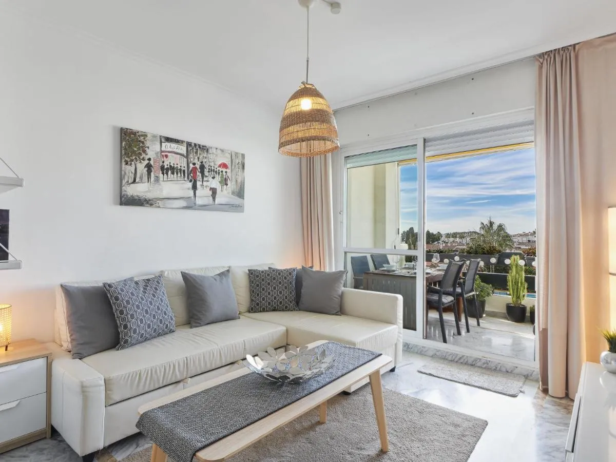 Image 5 of Apartment Lorcrisur by Interhome